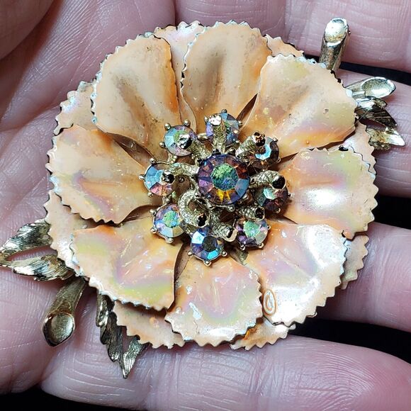 VTG Signed CORO Trembler Brooch AB Rhinestones Gold Tone Enamel Peach Poppy 3" - Picture 16 of 16